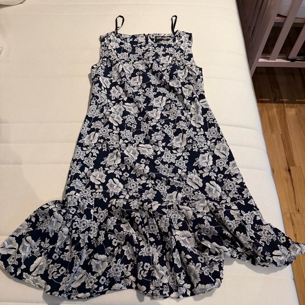 Karl Lagerfeld Navy and White Floral Dress Size 2